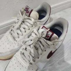 NIKE AIR FORCE 1 ホワイト バーガンディ