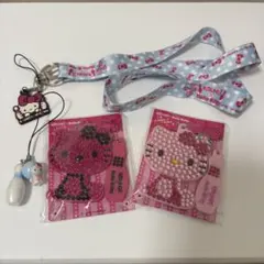 Round1 x Hello Kitty ストラップ 4個セット 限定品 - メルカリ