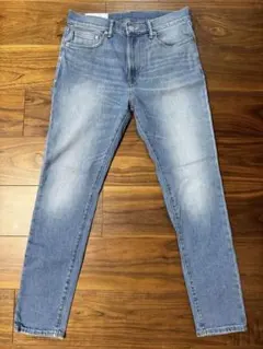 【週末限定セール】H&M SKINNY デニムパンツ ライトブルー 31/30のサムネイル