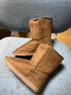 Item thumbnail for item 4e9fc5ad-d9dd-4f82-94c0-79c3525e8b19