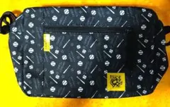 【新品】阪神タイガース 90周年記念 キッズポシェット