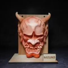 彫刻般若 – カスタム名プレート付きレジンキャスト