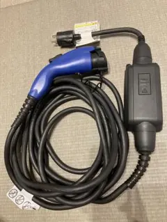 トヨタ純正PHEV EV充電ケーブル 200V - メルカリ