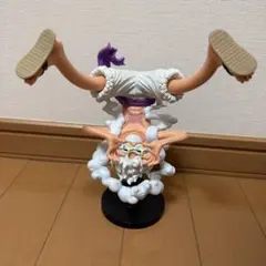 ワンピース　ニカ　ルフィ　フィギュア