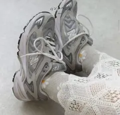 New Balance ◯725◯スニーカー