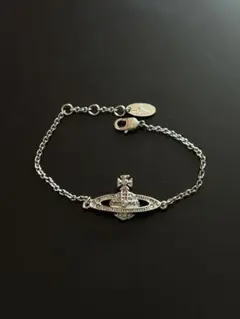 Item thumbnail for item 87371163-9778-4284-a30b-97366536b8e1