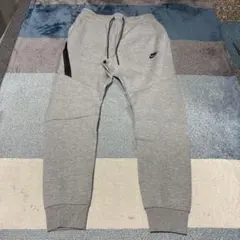 Nike グレー ジョガーパンツ　ナイキテックフリースパンツ　S