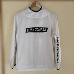 Luz e Sombra フード付きピステ 150