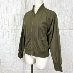 【美品】　大人カジュアルに◎ GU ミリタリーブルゾン✨　【985】