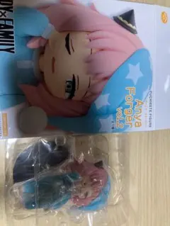 値下げ！スパイファミリー　アーニャ人形フィギュア　キーホルダー　7点セット