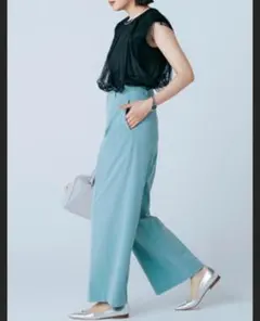 新品タグ付き☆LOUNIE☆定価20900円☆フロントボタンワイドパンツのサムネイル