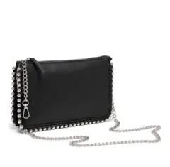 スタッズ付き黒ショルダーバッグ