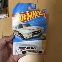 ホットウィール　CHEVELLE SS WAGON 日本未入荷　新品のサムネイル