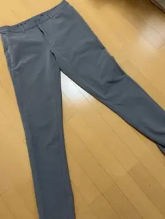 PUMA グレー スリムフィットパンツ サイズＬ【美品】