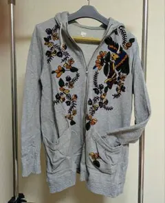 チチカカ パーカー