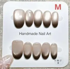 E048 Mサイズ　ハンドメイド　ネイルチップ　ショートオーバル