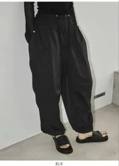 JUN MIKAMIヴァリアブルパンツ23SS ( black ) - メルカリ