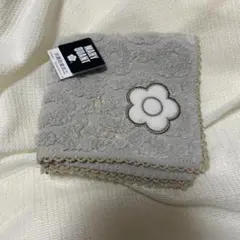 MARY QUANT グレー 花柄刺繍 ハンカチ