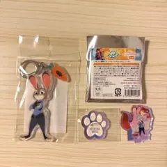 ズートピア　アクリルキーホルダー　アクリルスタンド
