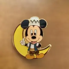 ミッキーマウス ピンバッジ 月の形