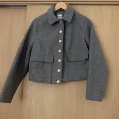 ZARA ゴールドボタン ショート丈ジャケット グレー クロップド丈