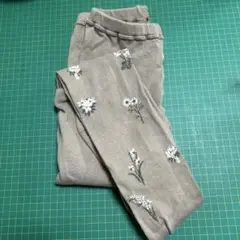 Item thumbnail for item eb8ff21c-04d3-4281-accc-d0561a326ab9