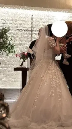 ウェディング　ベール　ミディアム丈　Cherie