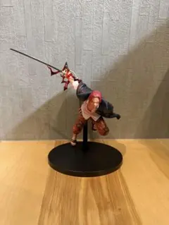 ワンピース シャンクス フィギュア