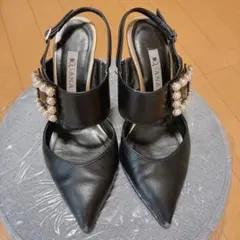 DIANAブラック ハイヒール パンプスのサムネイル