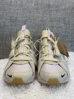 【NIKE SPORTSWEAR】ウィメンズ エア ハラチ クラフト