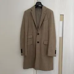 ベージュ チェスターコート