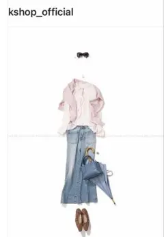 トゥモローランド、ピンクブラウス