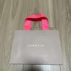 Item thumbnail for item 39bd88cf-76d9-4fa8-a265-415cd19c43aa