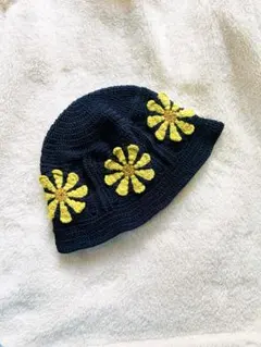 グラニースクエアハット　手編み帽子　クラッシャーハット　古着　ニット帽