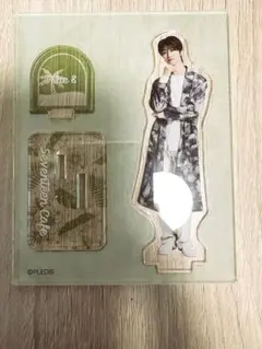 SEVENTEEN CAFE 2022 THE8 アクスタ