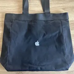 Apple ロゴ入り　トートバッグ ブラックのサムネイル