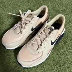 NIKE スニーカー　新品・未使用