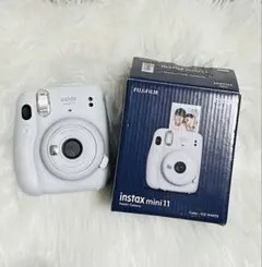 FUJIFILM instax mini11 チェキ本体【白】+フィルム30枚付