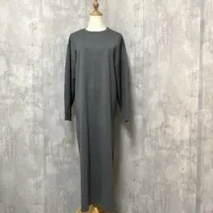KBF サイドスリット　ニット　ロング　ワンピース　シンプル　ラフ　カジュアル