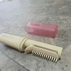 ジャンク品 携帯用 ヘアアイロン こて 本体