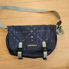 adidas ショルダーバッグ ネイビー