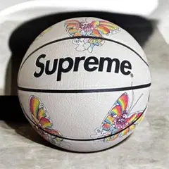 SUPREME バスケットボール ジャンプマンロゴ あの“ジャンプマン” ジョーダンがトレーディングカードに─高額