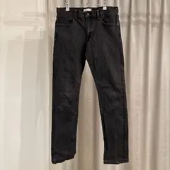 『UNIQLO』ジーンズ（L相当）柔らかい　履き心地　ストレート　かっこいい