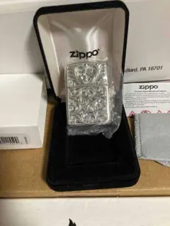 シルバーキング製の5面手彫りのZippoライターです。2007年製です