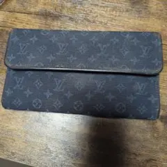 Louis Vuitton モノグラム 長財布 ネイビー