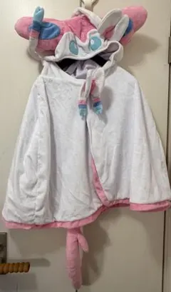 ニンフィアデザイン フード付きポンチョ