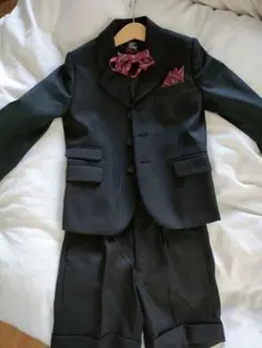 入学式小学生小学校 BURBERRY　フォーマルスーツ 110センチ ブラック