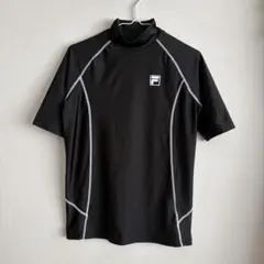 FILA ハイネックラッシュガード ブラック 半袖