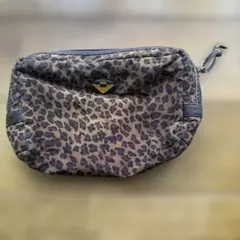 BOTTEGA VENETA レオパード柄 ポーチのサムネイル