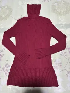 タートルネックニットセーターＭ〜Ｌ